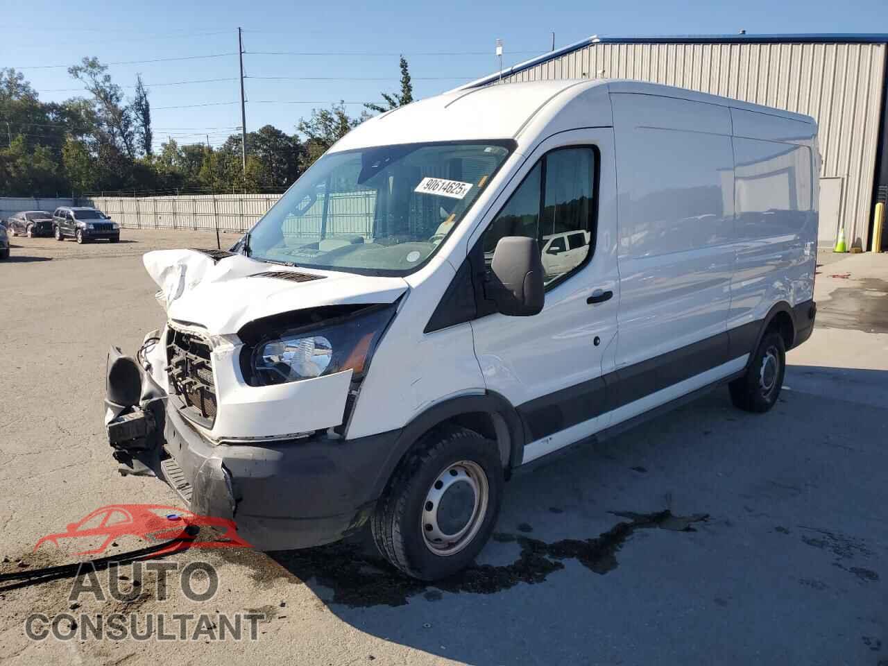 FORD TRANSIT 2019 - 1FTYR2CM1KKA30165