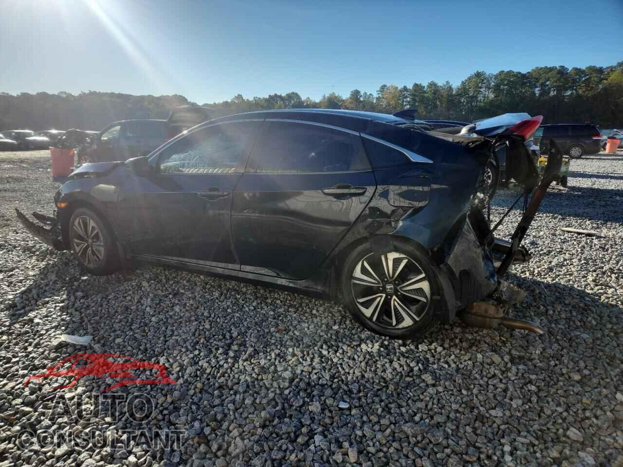 HONDA CIVIC 2017 - 19XFC1F36HE001925