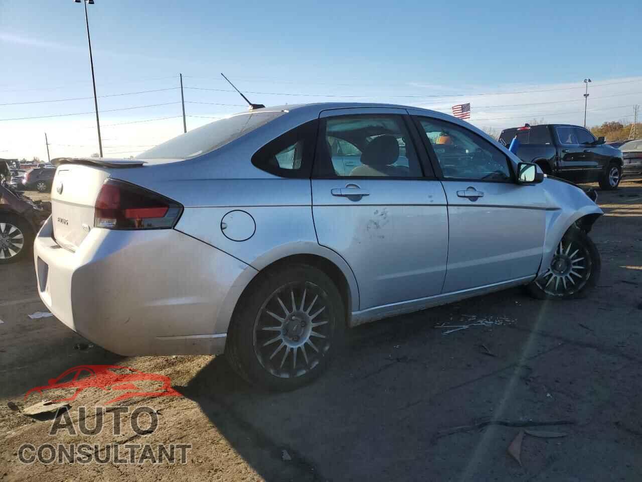 FORD FOCUS 2011 - 1FAHP3GN4BW162902