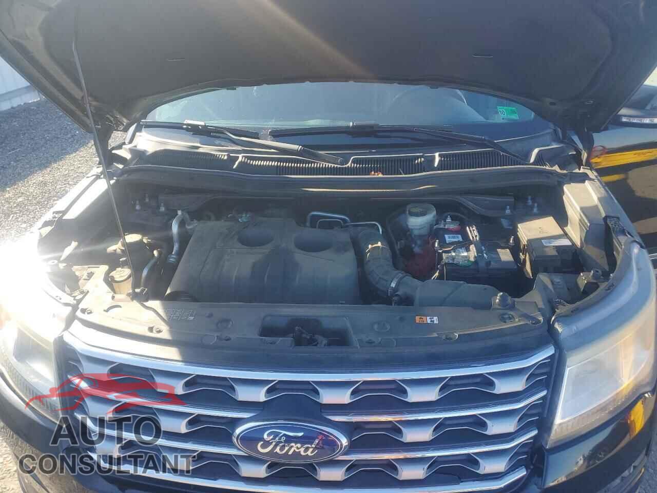 FORD EXPLORER 2017 - 1FM5K8FH5HGC87703
