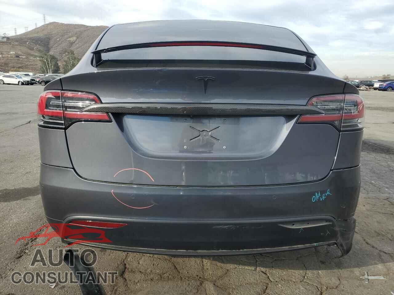 TESLA MODEL X 2021 - 5YJXCBE21MF322777