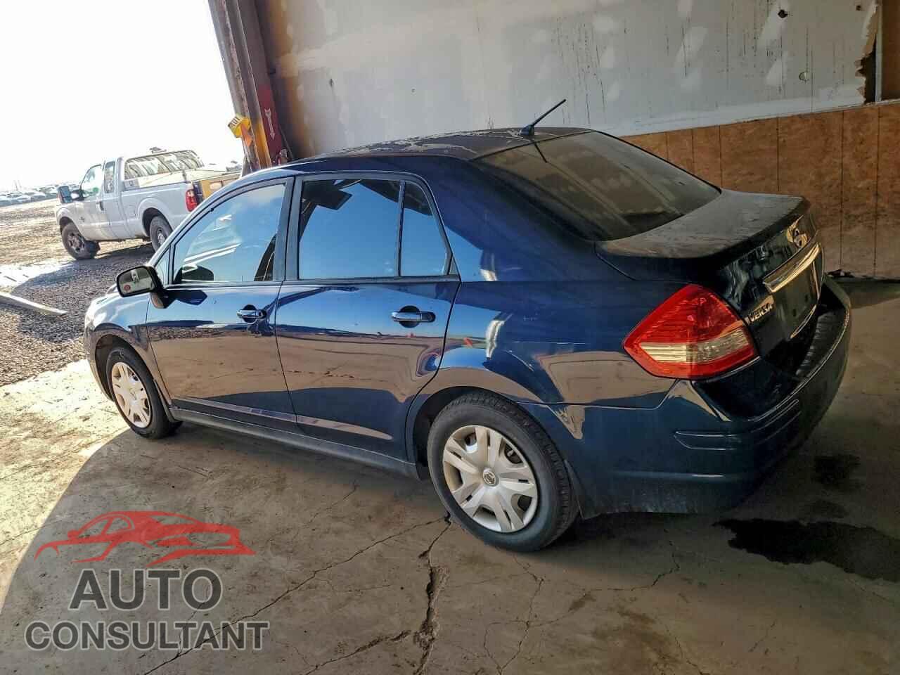 NISSAN VERSA 2011 - 3N1BC1AP1BL447902