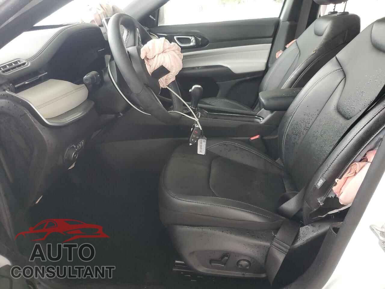 JEEP COMPASS 2025 - 3C4NJDCN8ST617864