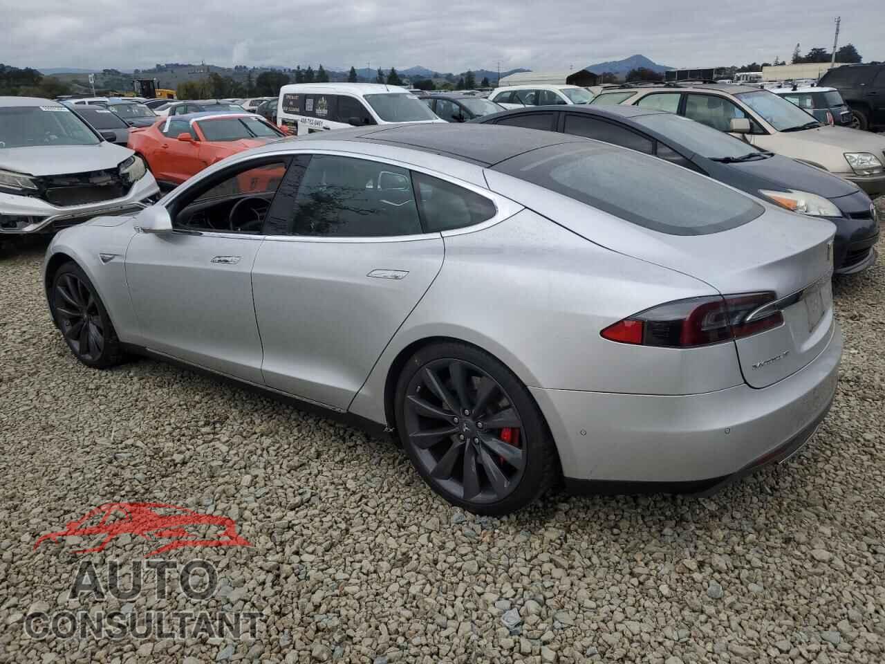 TESLA MODEL S 2014 - 5YJSA1H23EFP66220