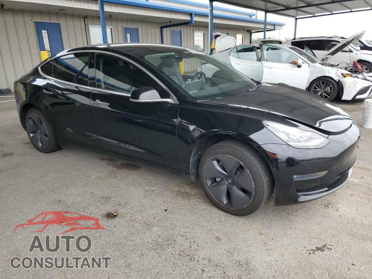 TESLA MODEL 3 2018 - 5YJ3E1EA1JF031329