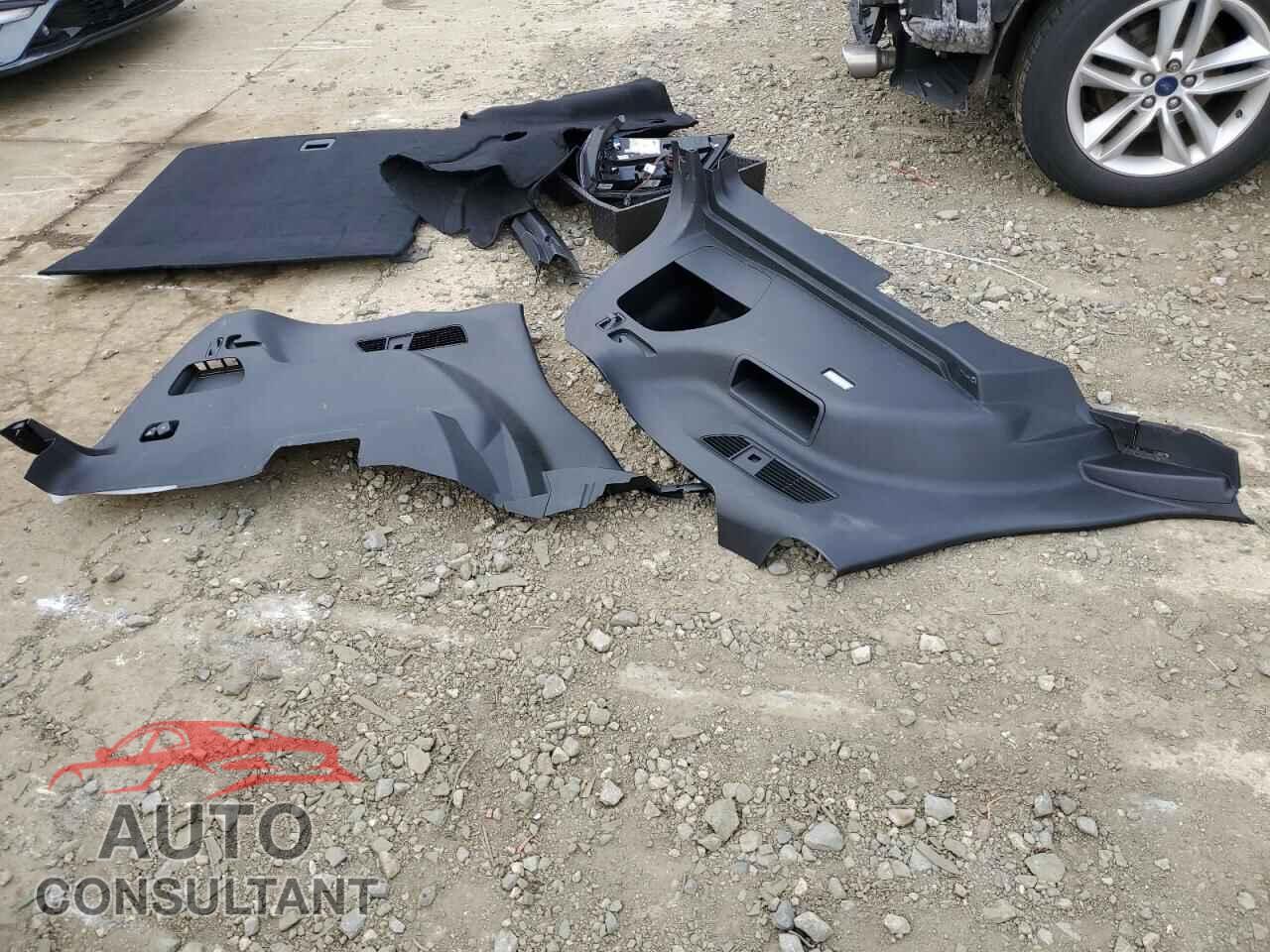 FORD EDGE 2017 - 2FMPK4J80HBB54363