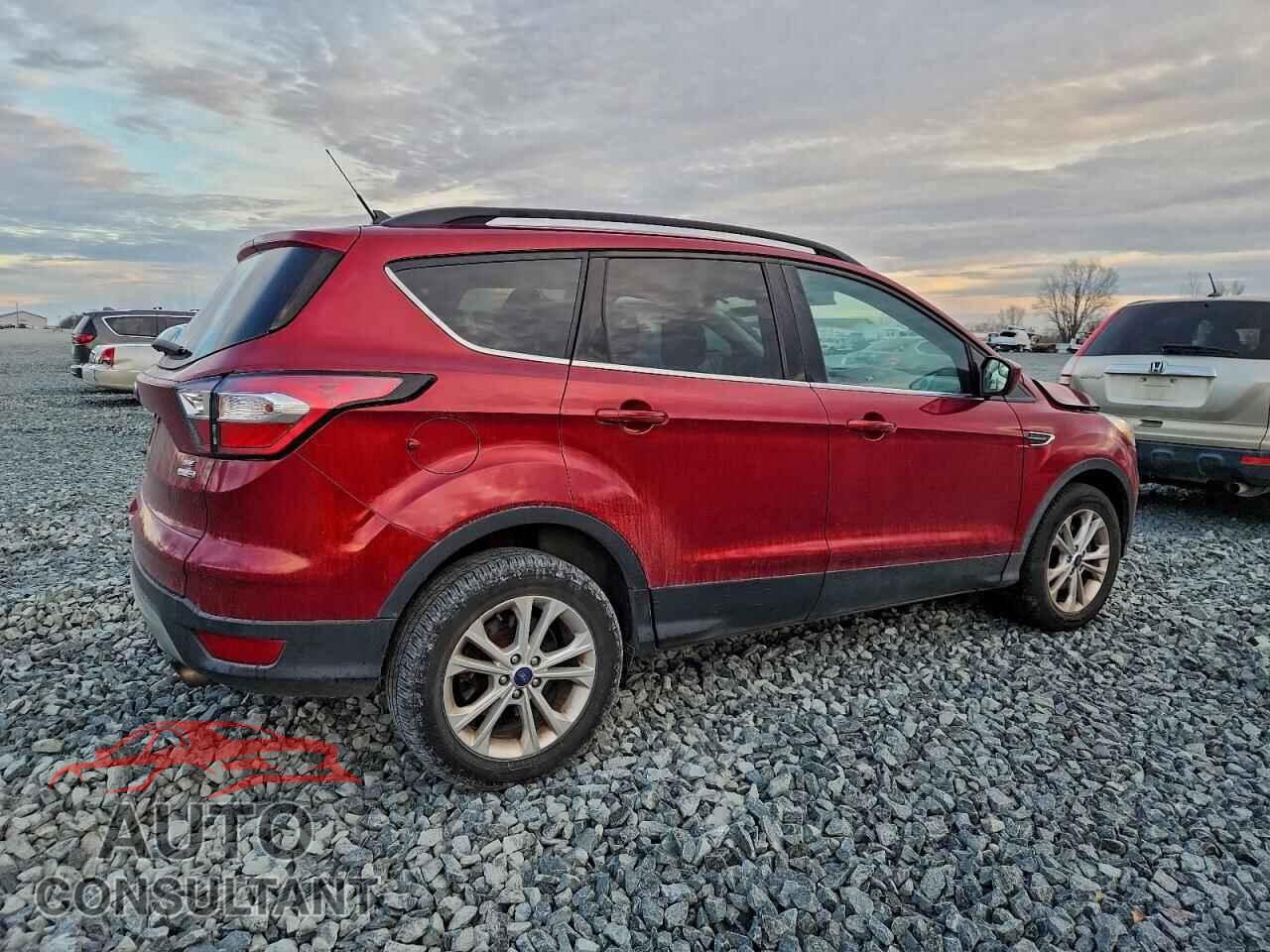 FORD ESCAPE 2018 - 1FMCU9GD5JUD03280