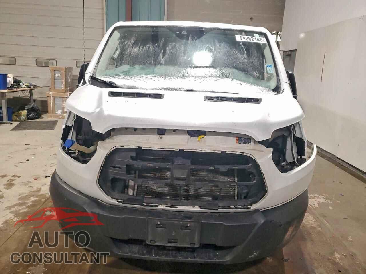 FORD TRANSIT 2019 - 1FTYR2ZM7KKB65545