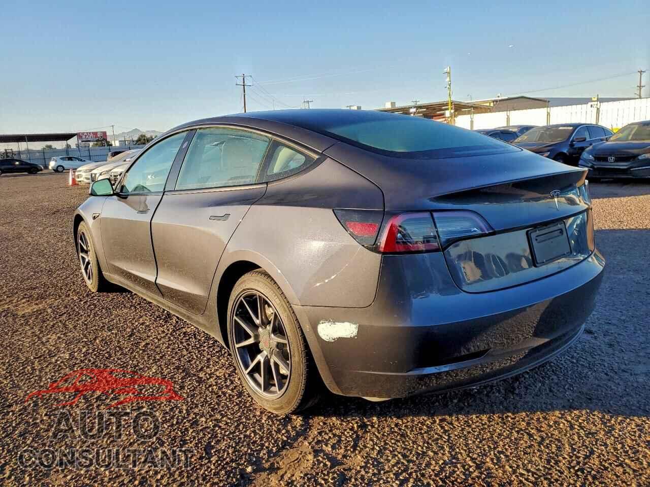 TESLA MODEL 3 2021 - 5YJ3E1EA5MF994223