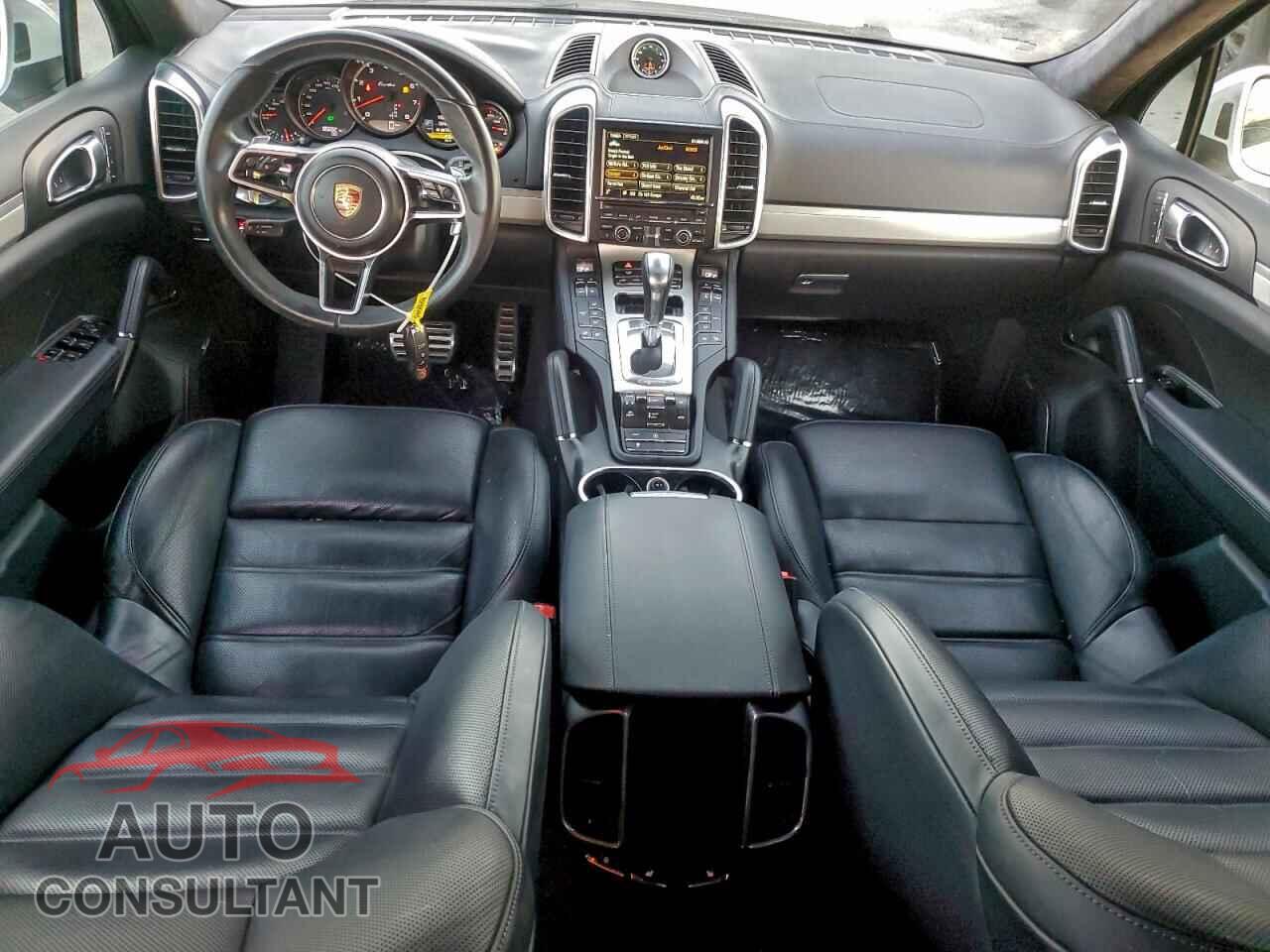 PORSCHE CAYENNE 2015 - WP1AC2A2XFLA80467