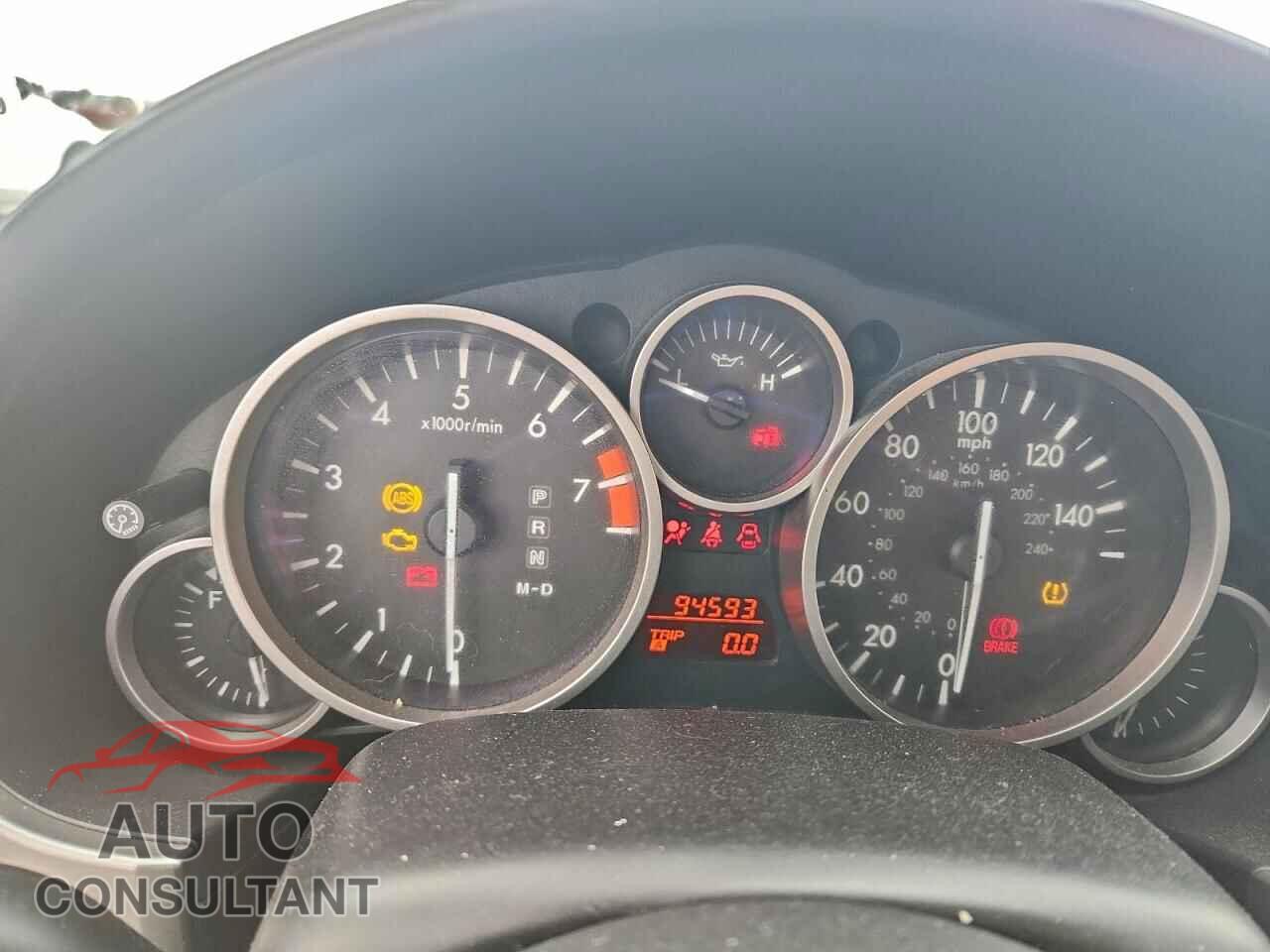 MAZDA MX5 2011 - JM1NC2MF2B0213686