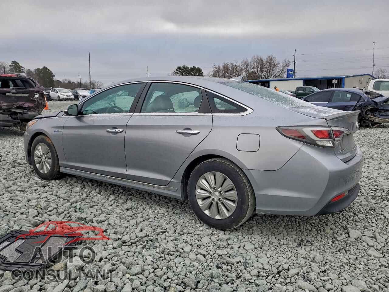 HYUNDAI SONATA 2017 - KMHE24L16HA043478