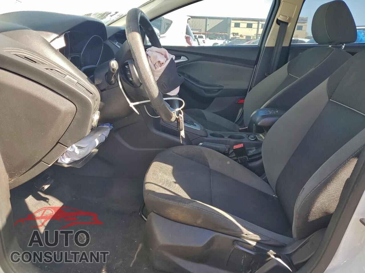 FORD FOCUS 2013 - 1FADP3F2XDL309072