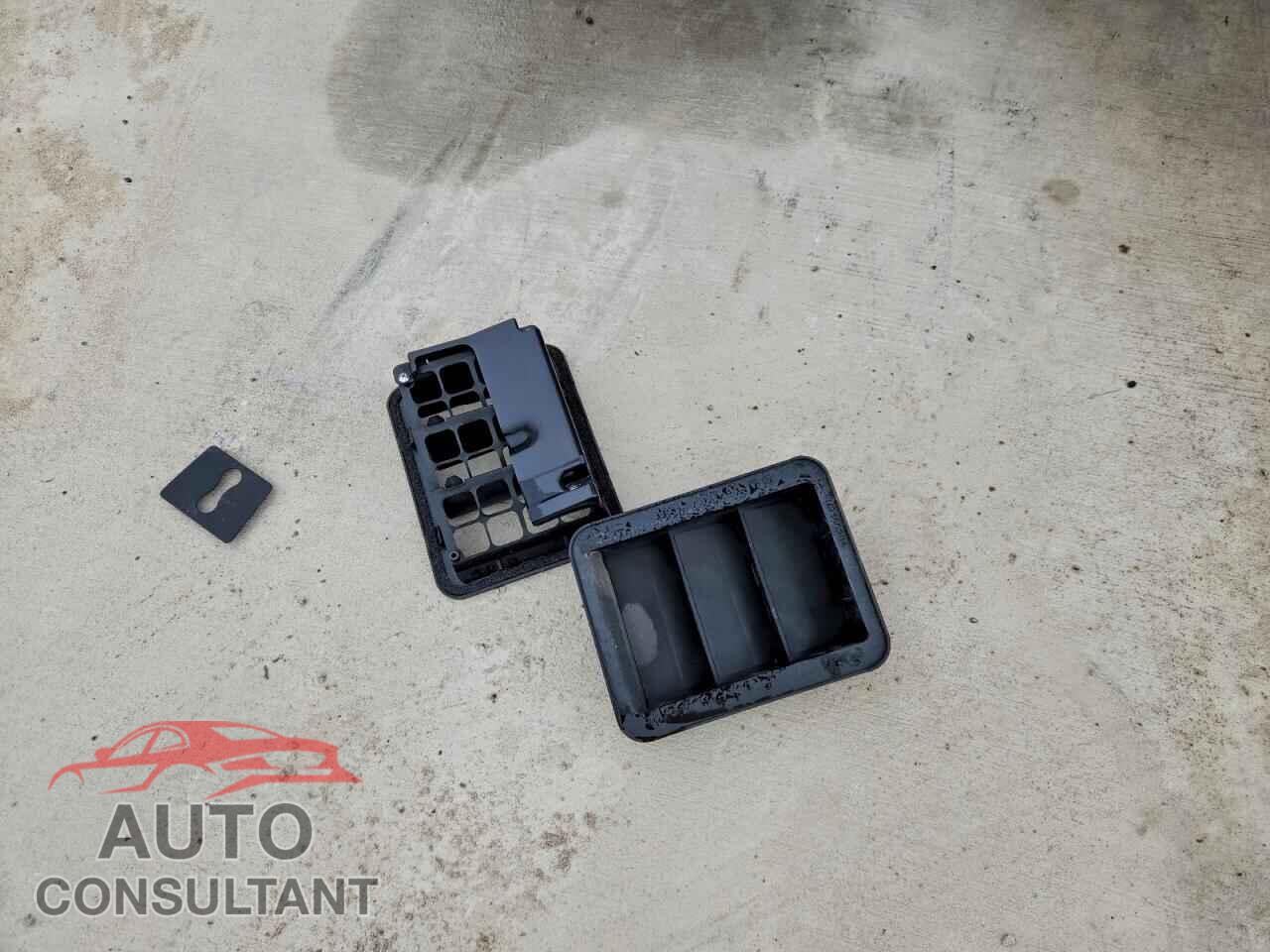 MITSUBISHI ECLIPSE 2020 - JA4AS3AA0LZ006821