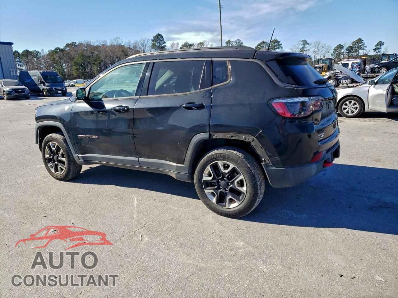 JEEP COMPASS 2018 - 3C4NJDDB9JT239282