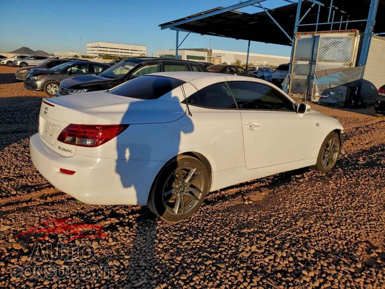 LEXUS IS 2013 - JTHFF2C26D2526935