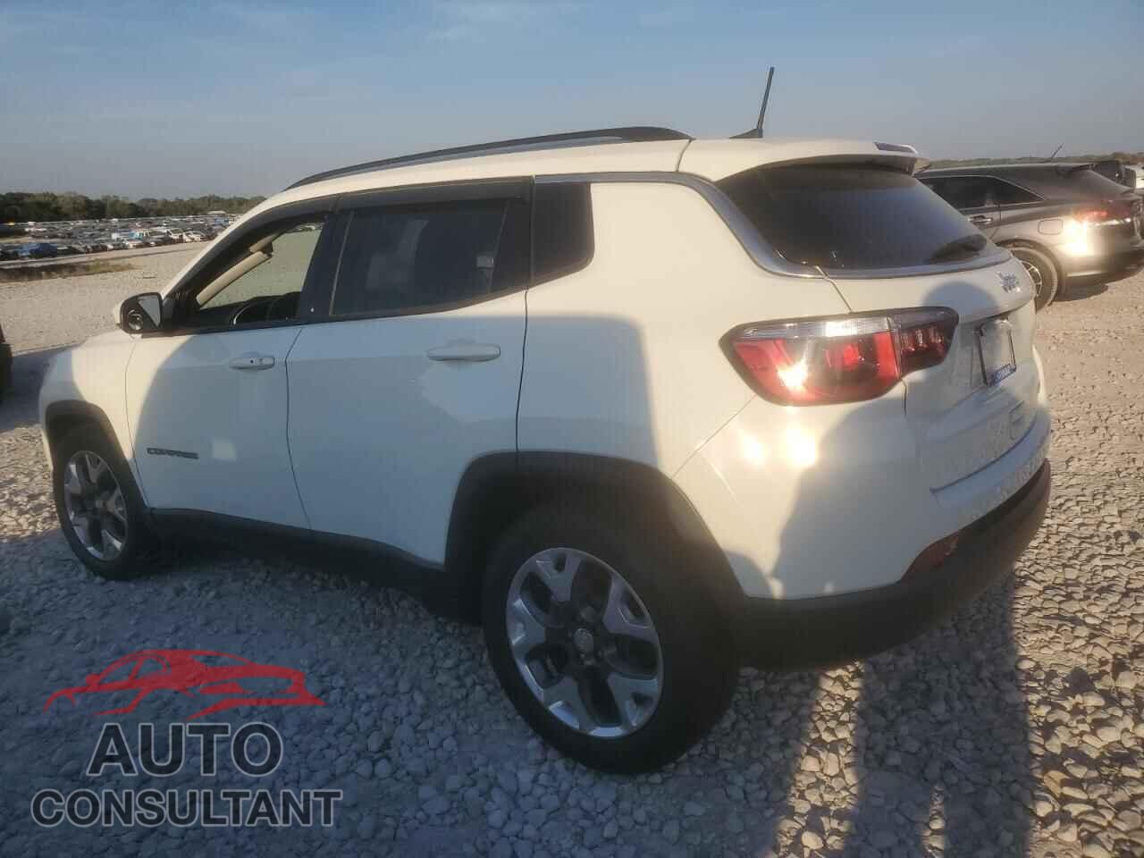JEEP COMPASS 2019 - 3C4NJCCB0KT802121
