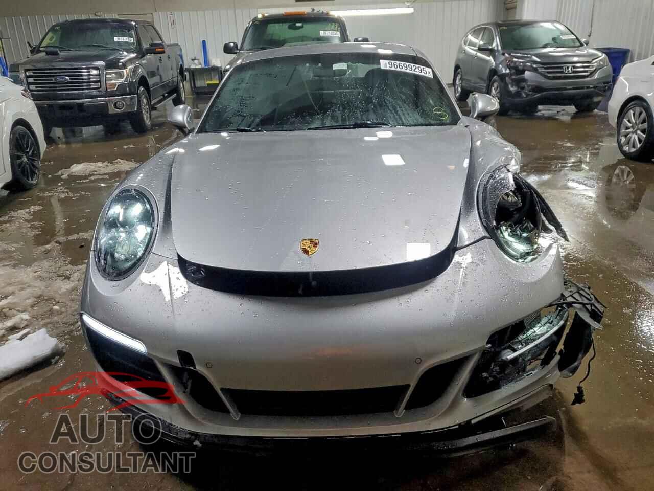 PORSCHE 911 2019 - WP0AB2A90KS114885