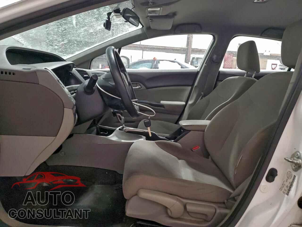 HONDA CIVIC 2012 - 2HGFB2F45CH114152
