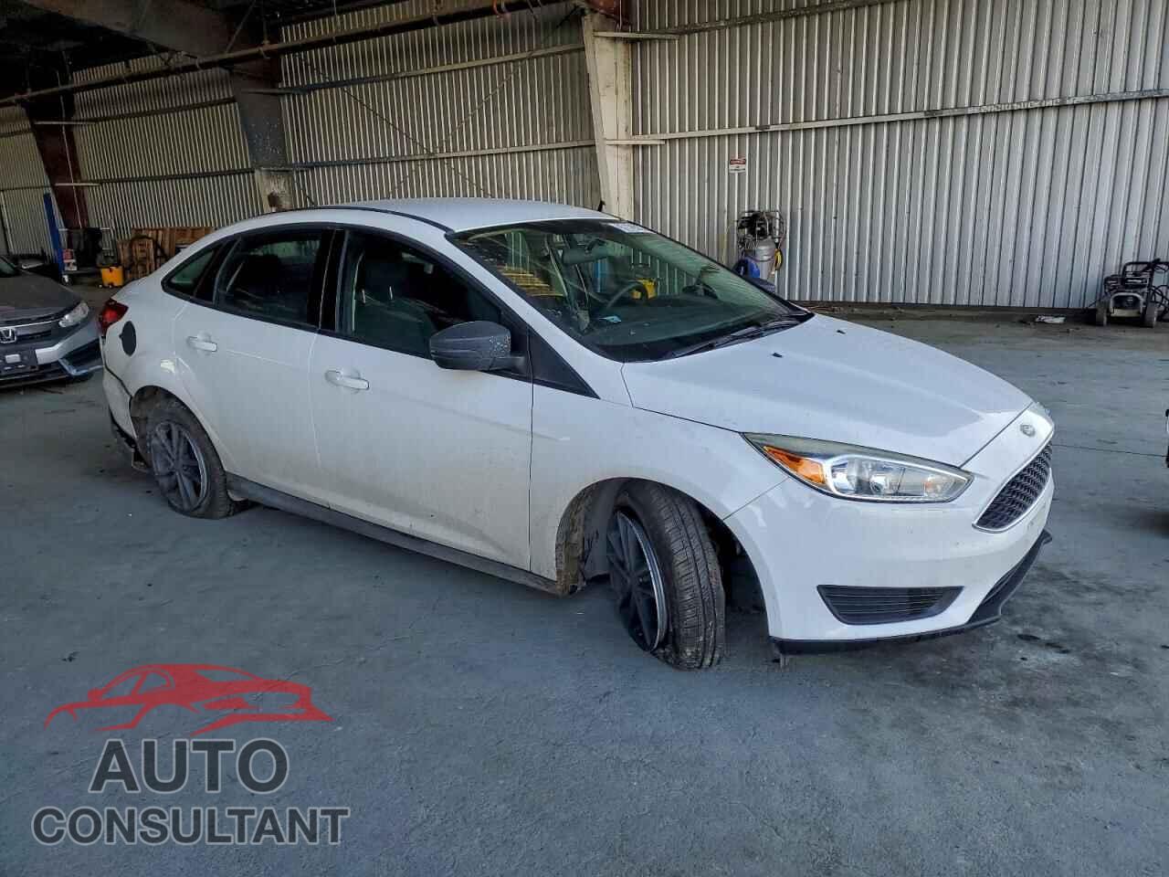 FORD FOCUS 2016 - 1FADP3F23GL363320