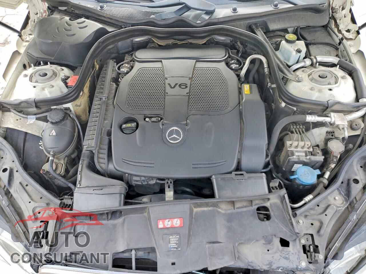 MERCEDES-BENZ E-CLASS 2012 - WDDHF5KB8CA624470