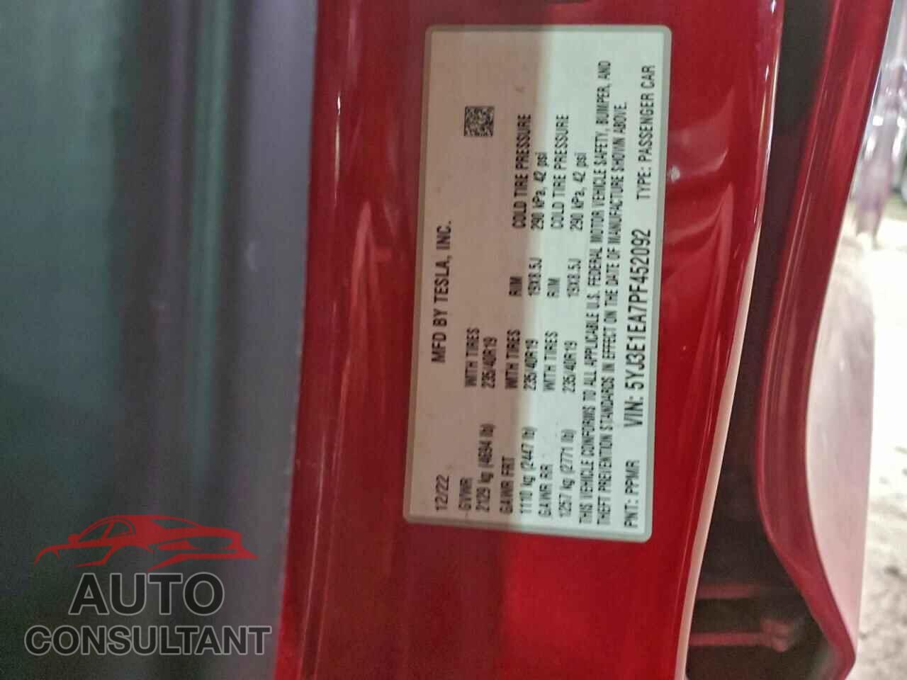 TESLA MODEL 3 2023 - 5YJ3E1EA7PF452092