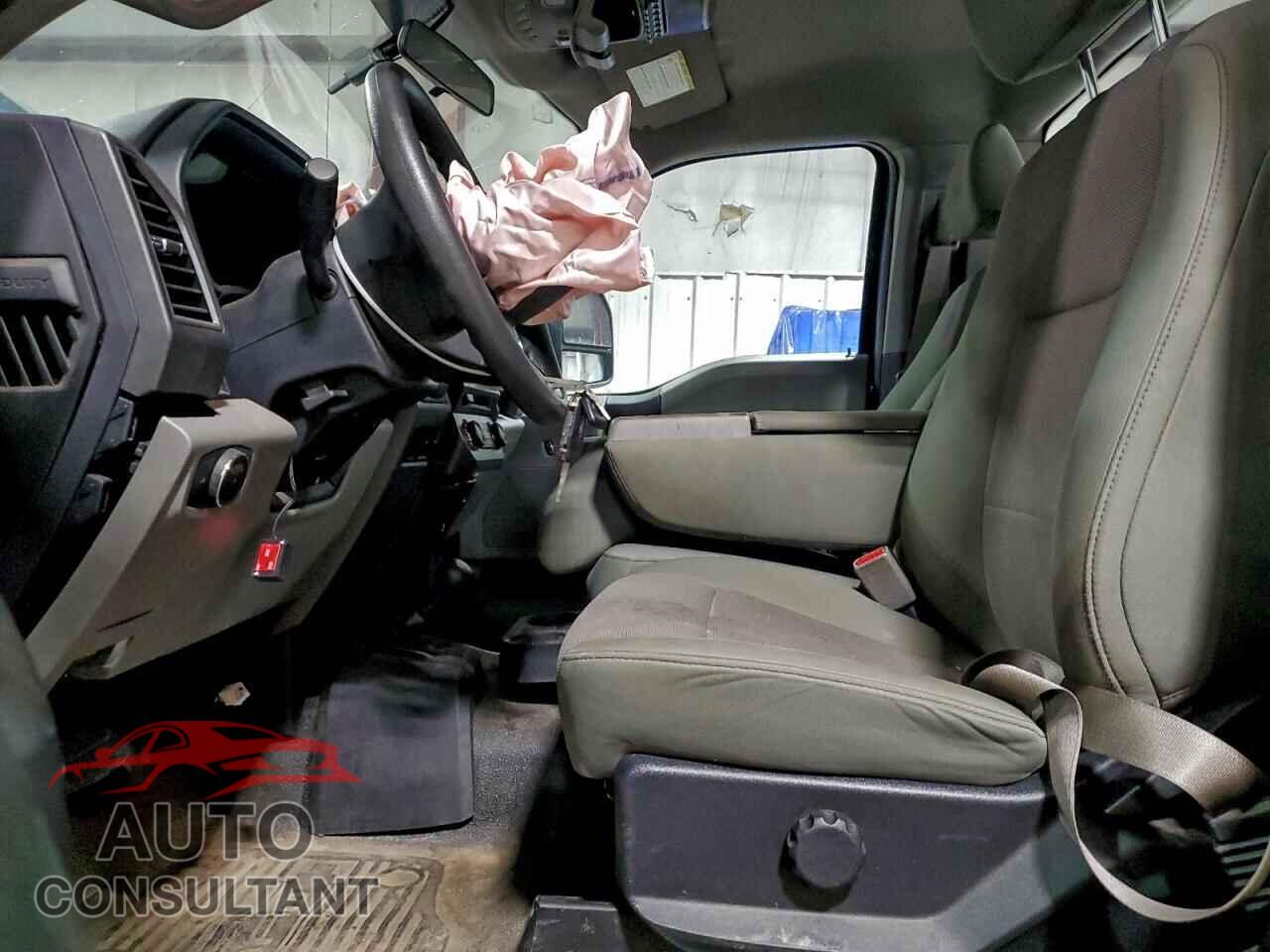 FORD F250 2017 - 1FTBF2B66HED03058