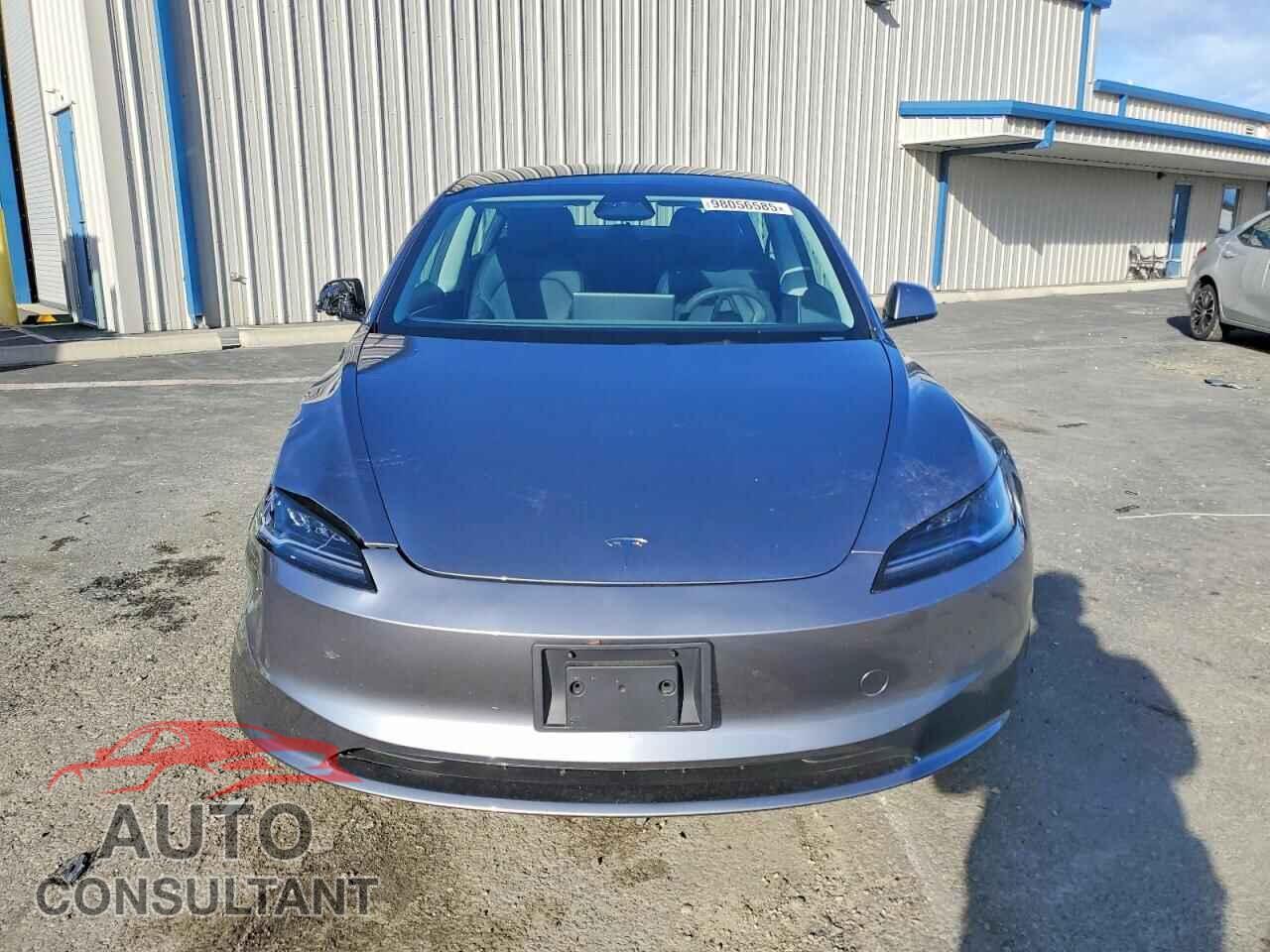 TESLA MODEL 3 2025 - 5YJ3E1EA4SF877309