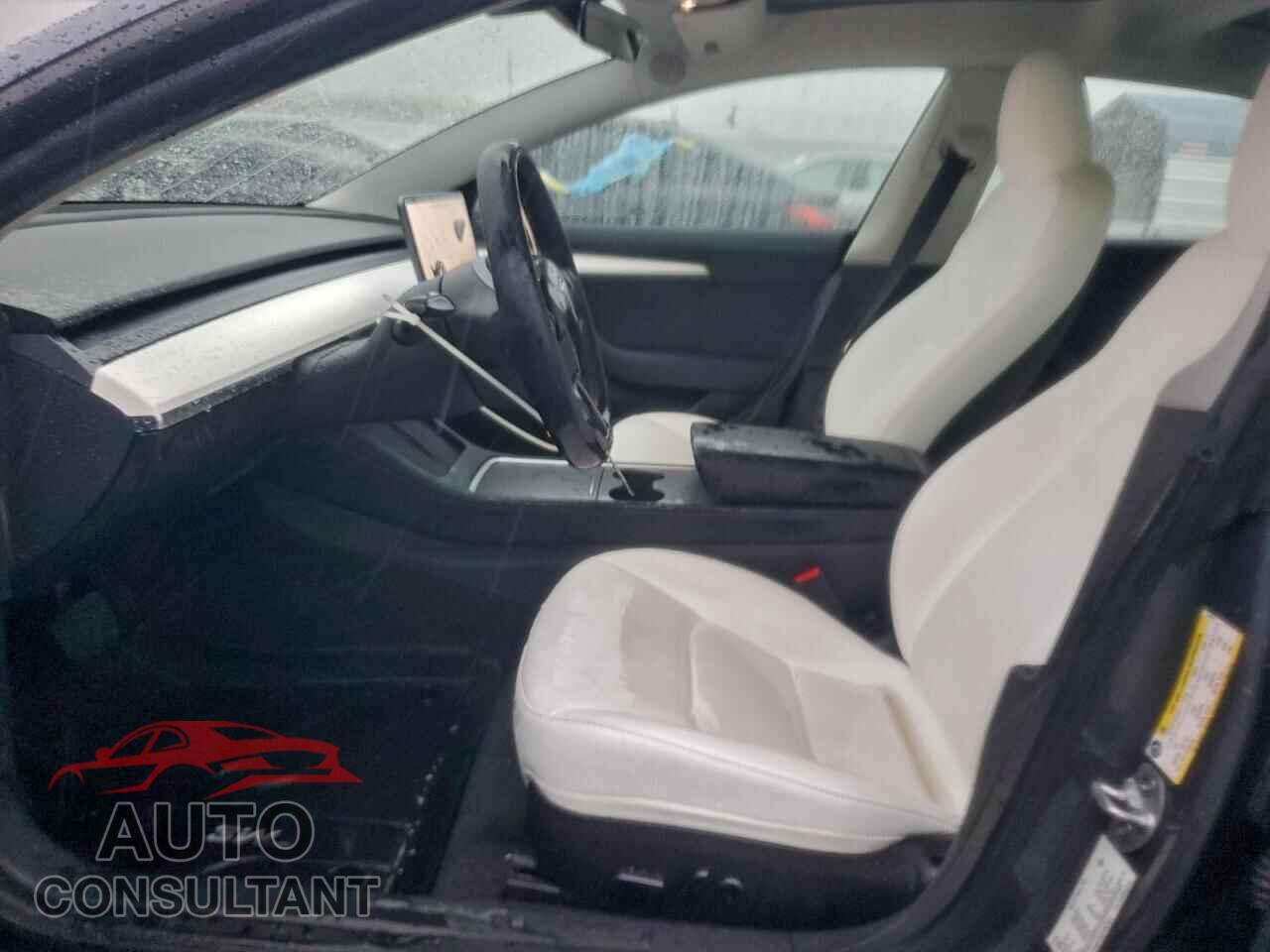 TESLA MODEL 3 2023 - 5YJ3E1EA2PF647677
