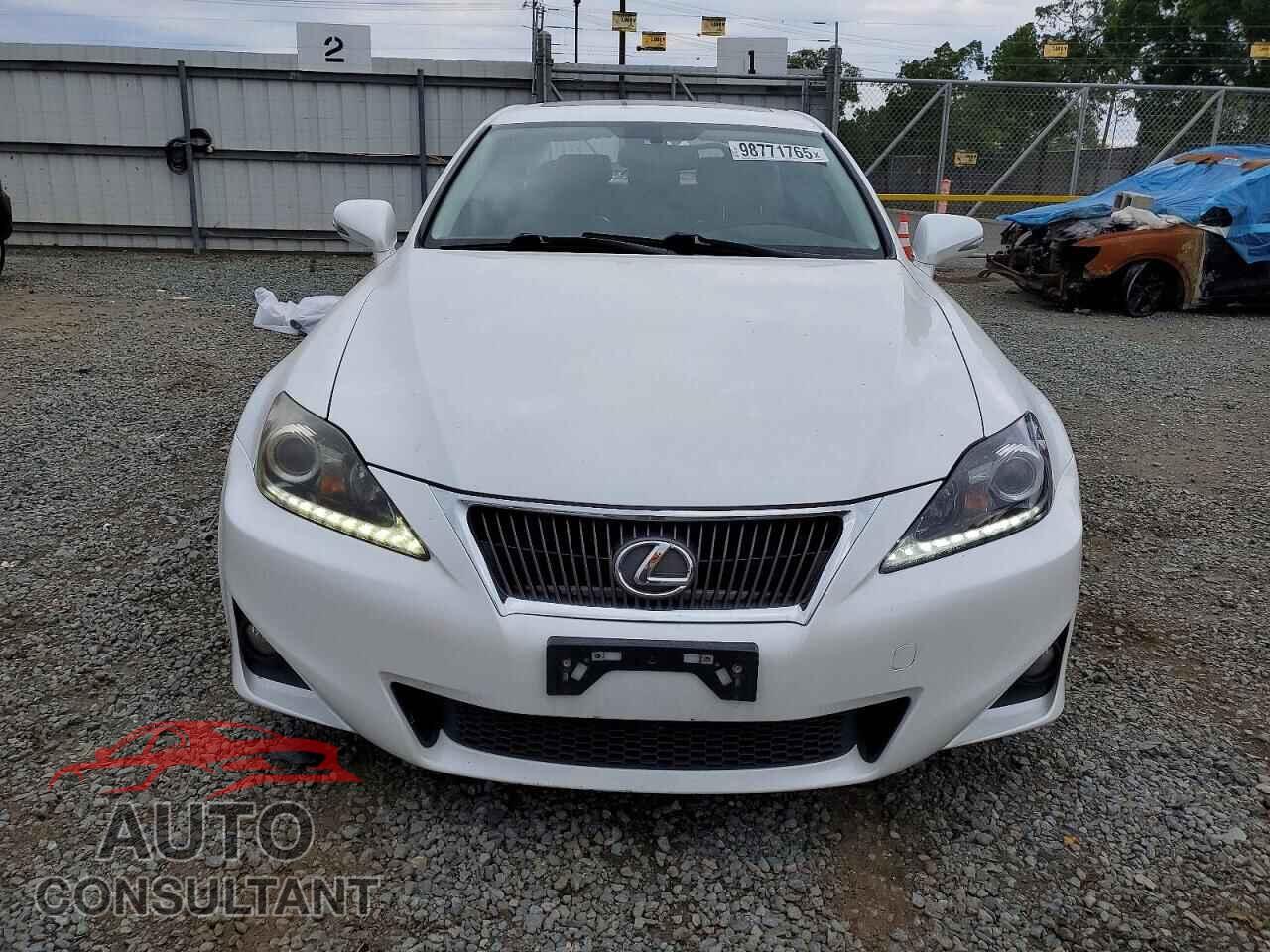 LEXUS IS 2012 - JTHBF5C27C5166779