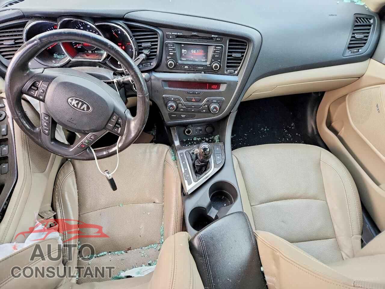 KIA OPTIMA 2013 - 5XXGN4A77DG201238