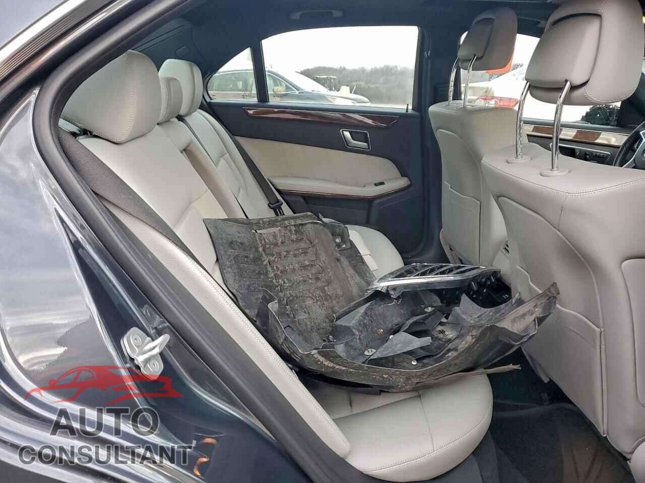 MERCEDES-BENZ E-CLASS 2013 - WDDHF8JB8DA690571