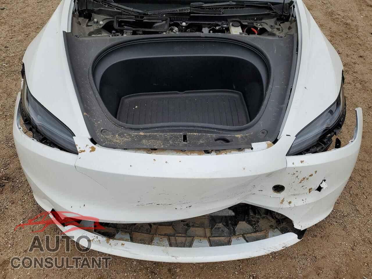 TESLA MODEL 3 2025 - 5YJ3E1EA2SF005520
