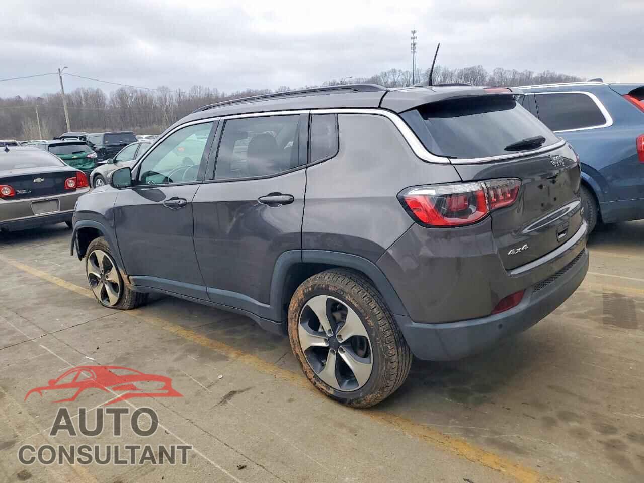JEEP COMPASS 2018 - 3C4NJDBB5JT131843