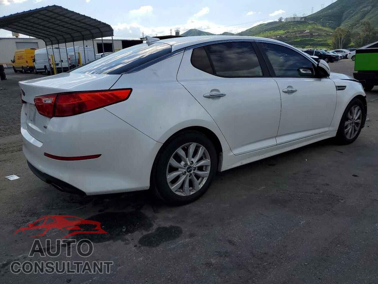 KIA OPTIMA 2015 - KNAGM4A75F5620003