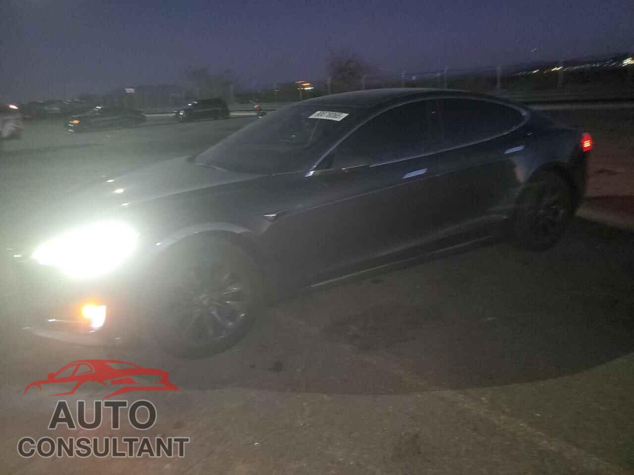 TESLA MODEL S 2019 - 5YJSA1E24KF335031