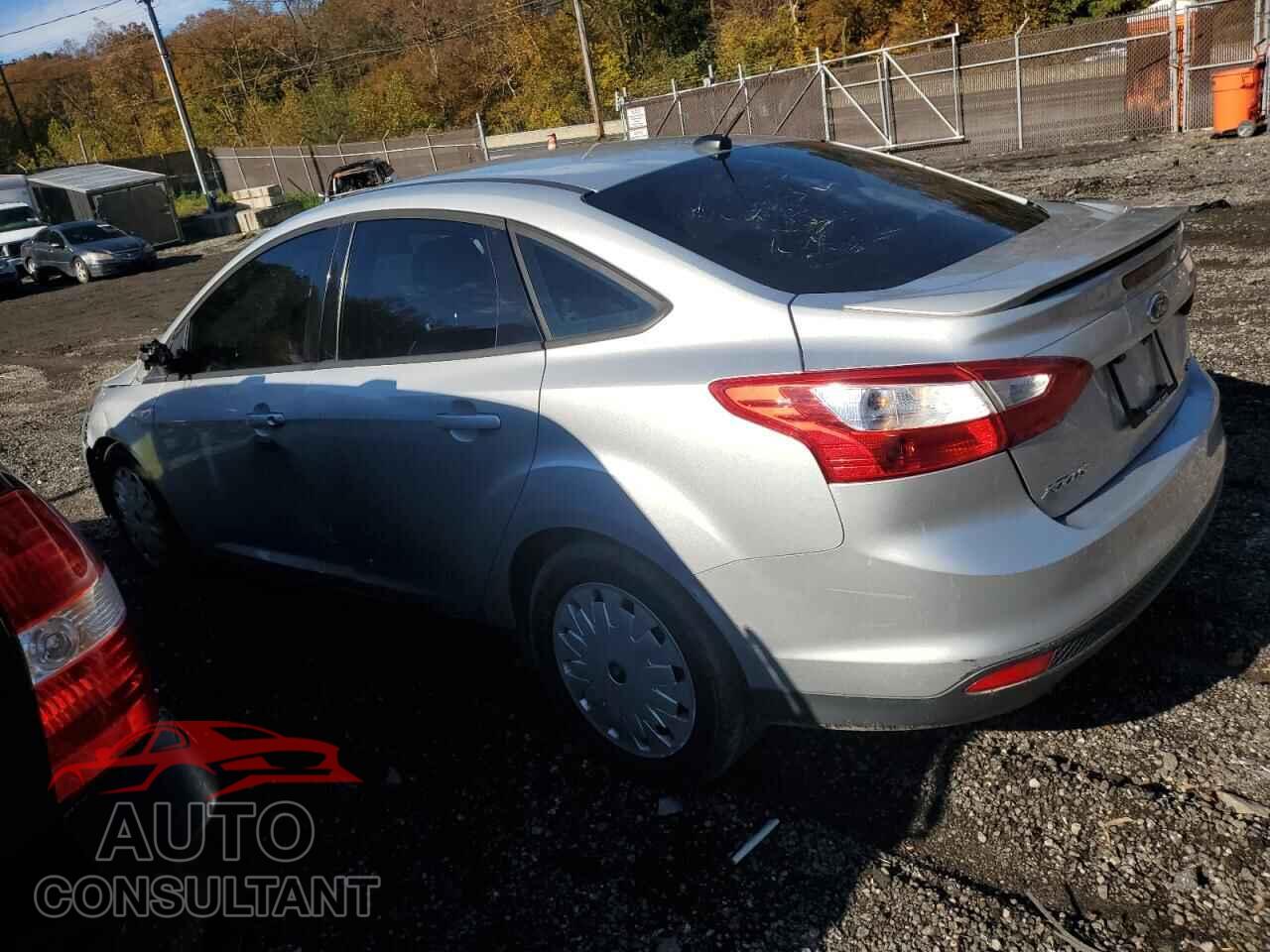 FORD FOCUS 2012 - 1FAHP3F27CL257559