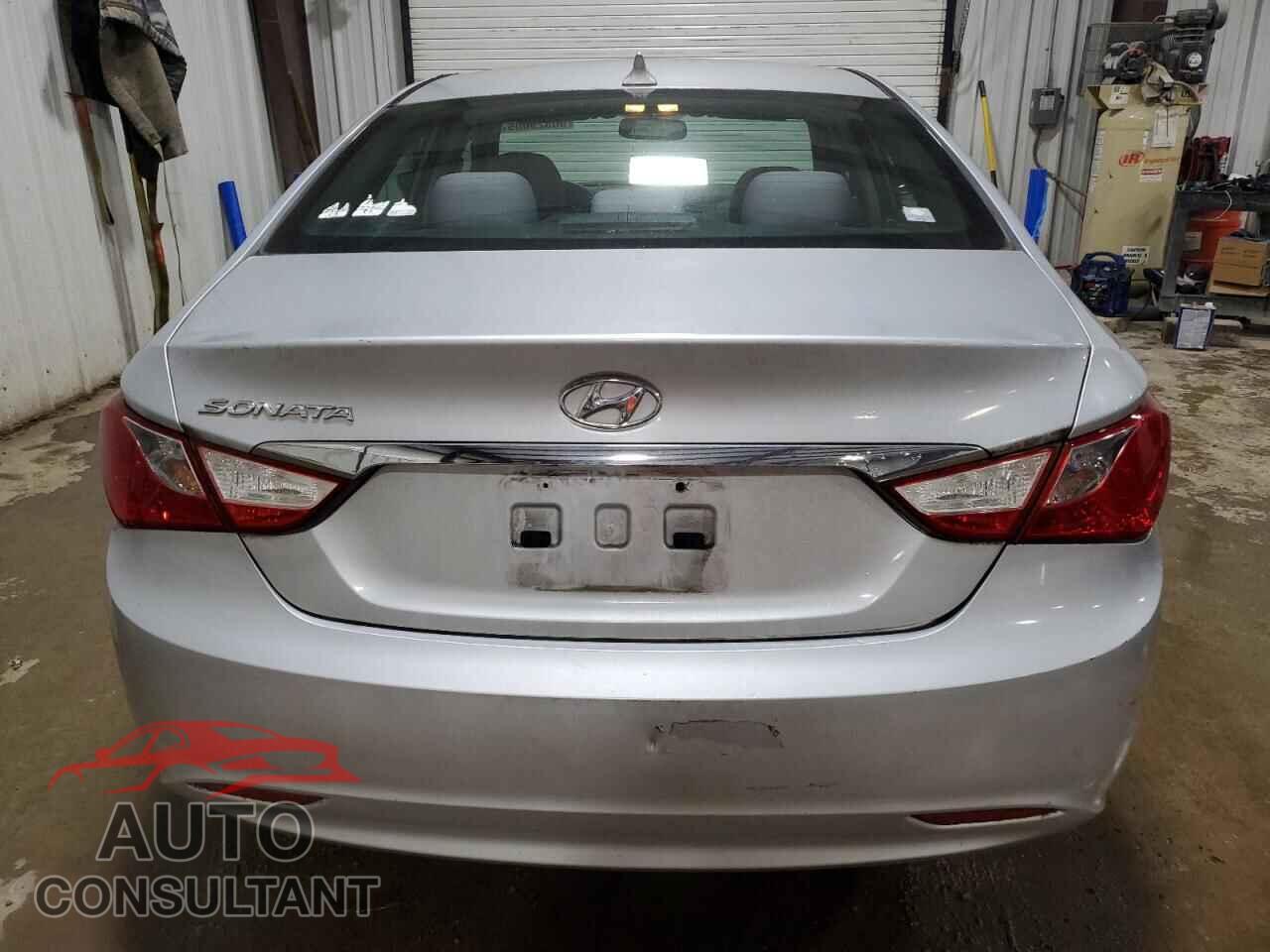 HYUNDAI SONATA 2011 - 5NPEB4AC9BH091663