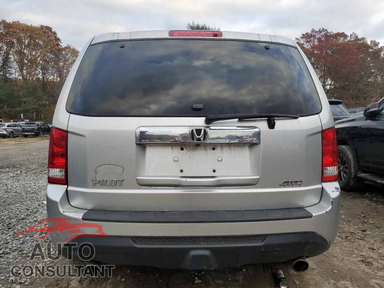 HONDA PILOT 2013 - 5FNYF4H51DB057372