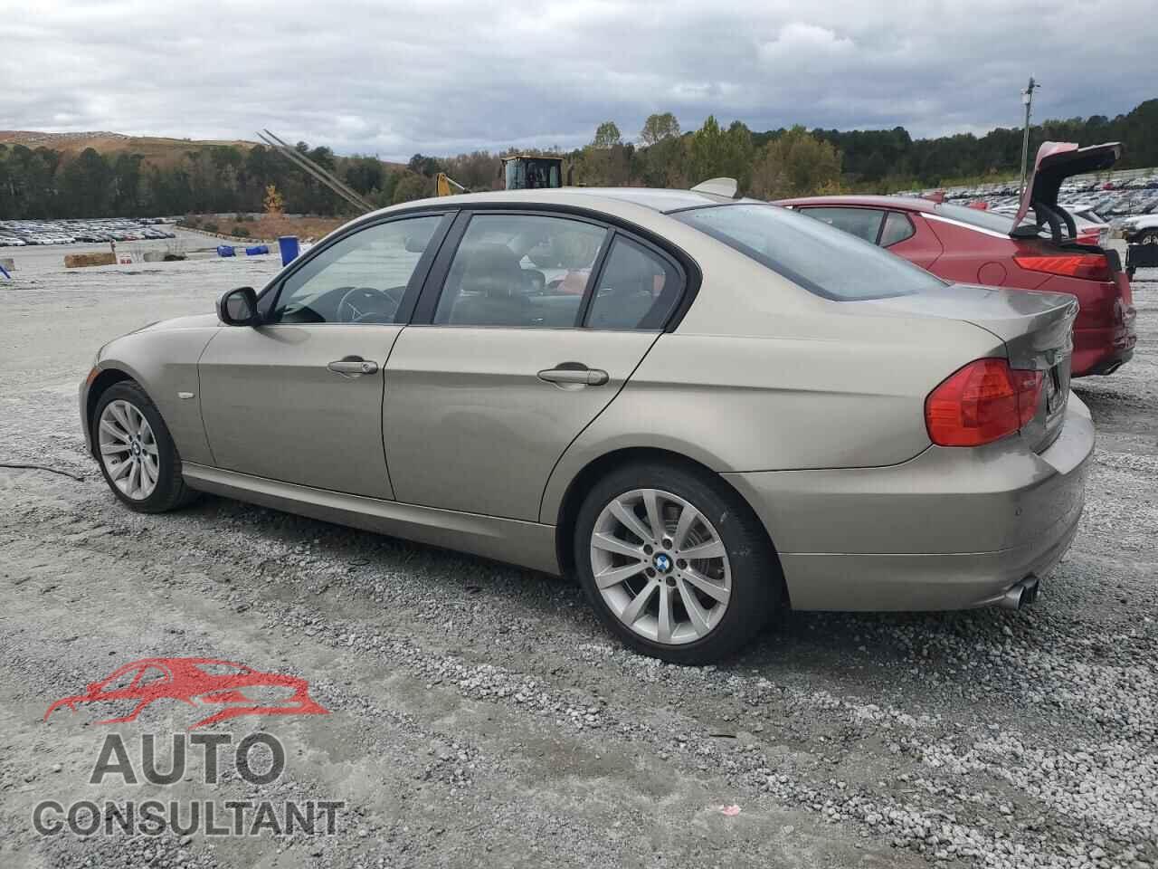 BMW 3 SERIES 2011 - WBAPH7C53BE461090