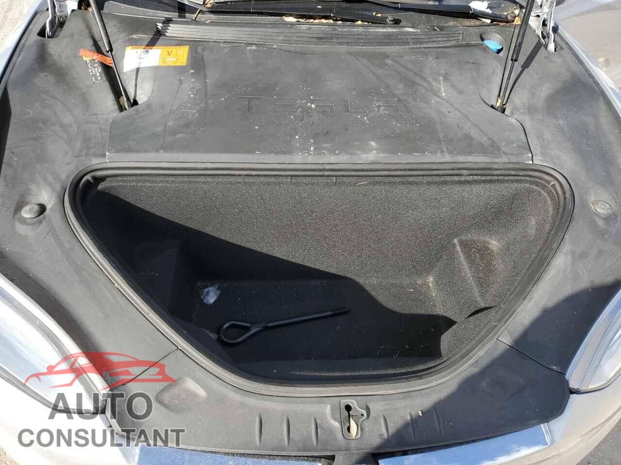 TESLA MODEL S 2017 - 5YJSA1E20HF218801