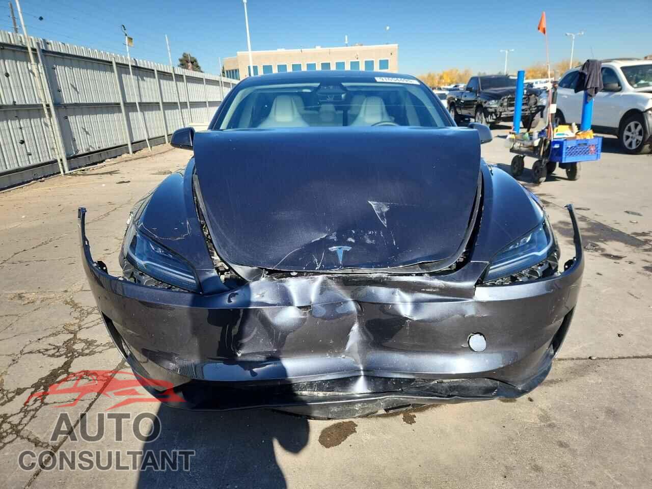 TESLA MODEL 3 2024 - 5YJ3E1ET7RF856403