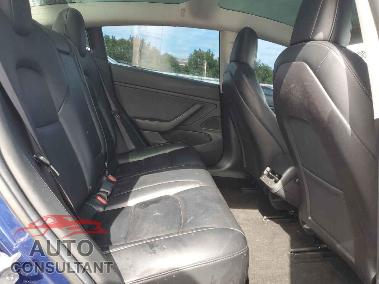 TESLA MODEL 3 2019 - 5YJ3E1EA4KF356364