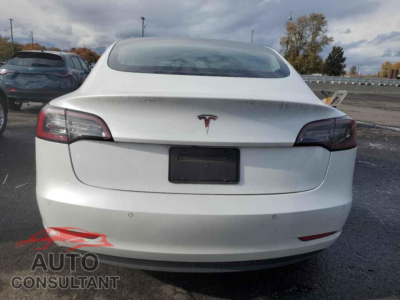 TESLA MODEL 3 2020 - 5YJ3E1EA7LF740012