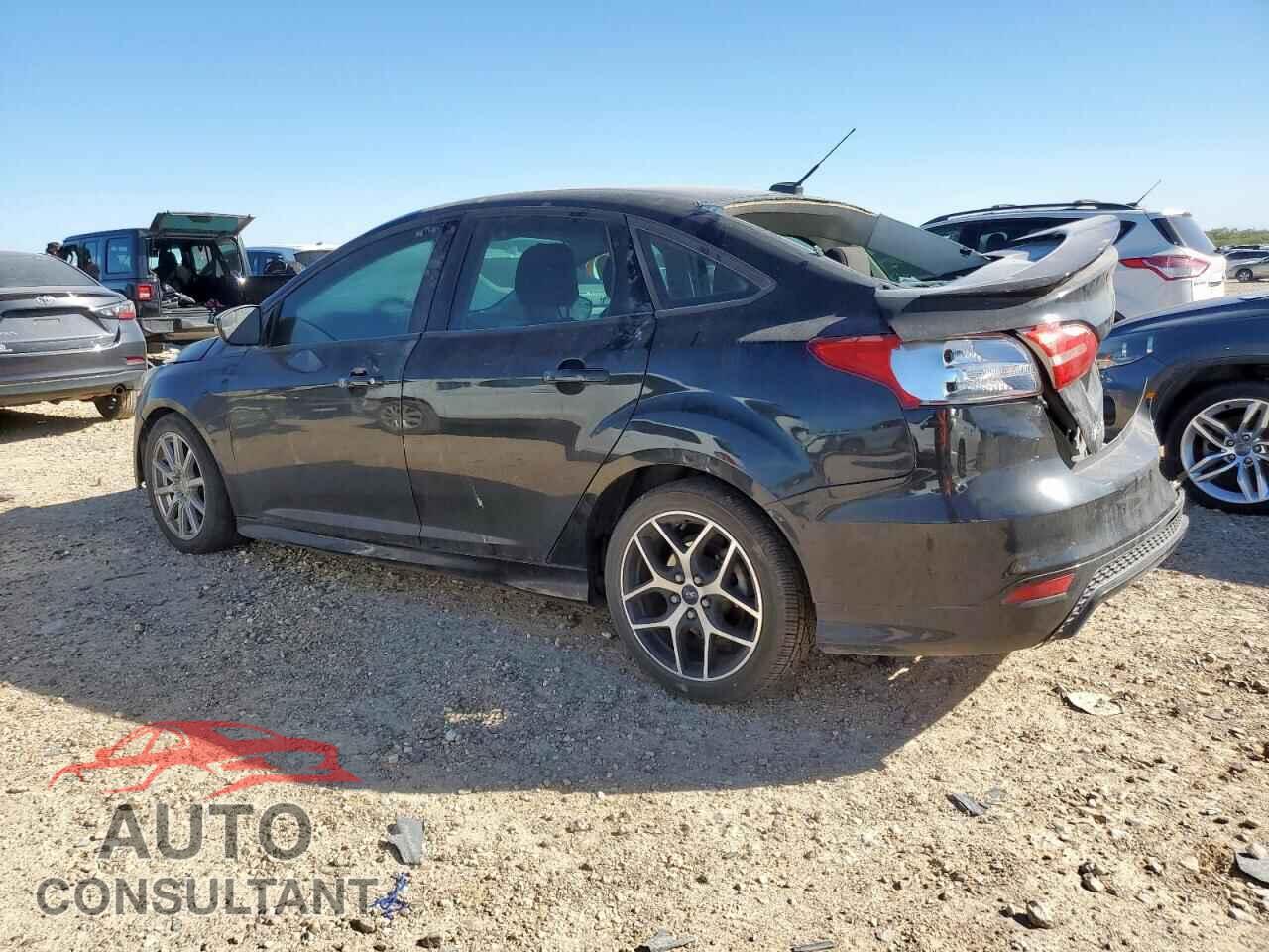 FORD FOCUS 2015 - 1FADP3F22FL248190