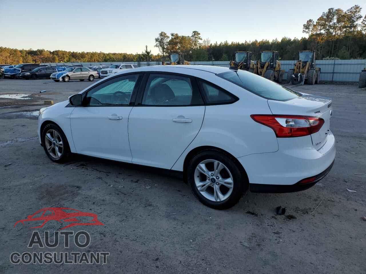 FORD FOCUS 2014 - 1FADP3F22EL353195