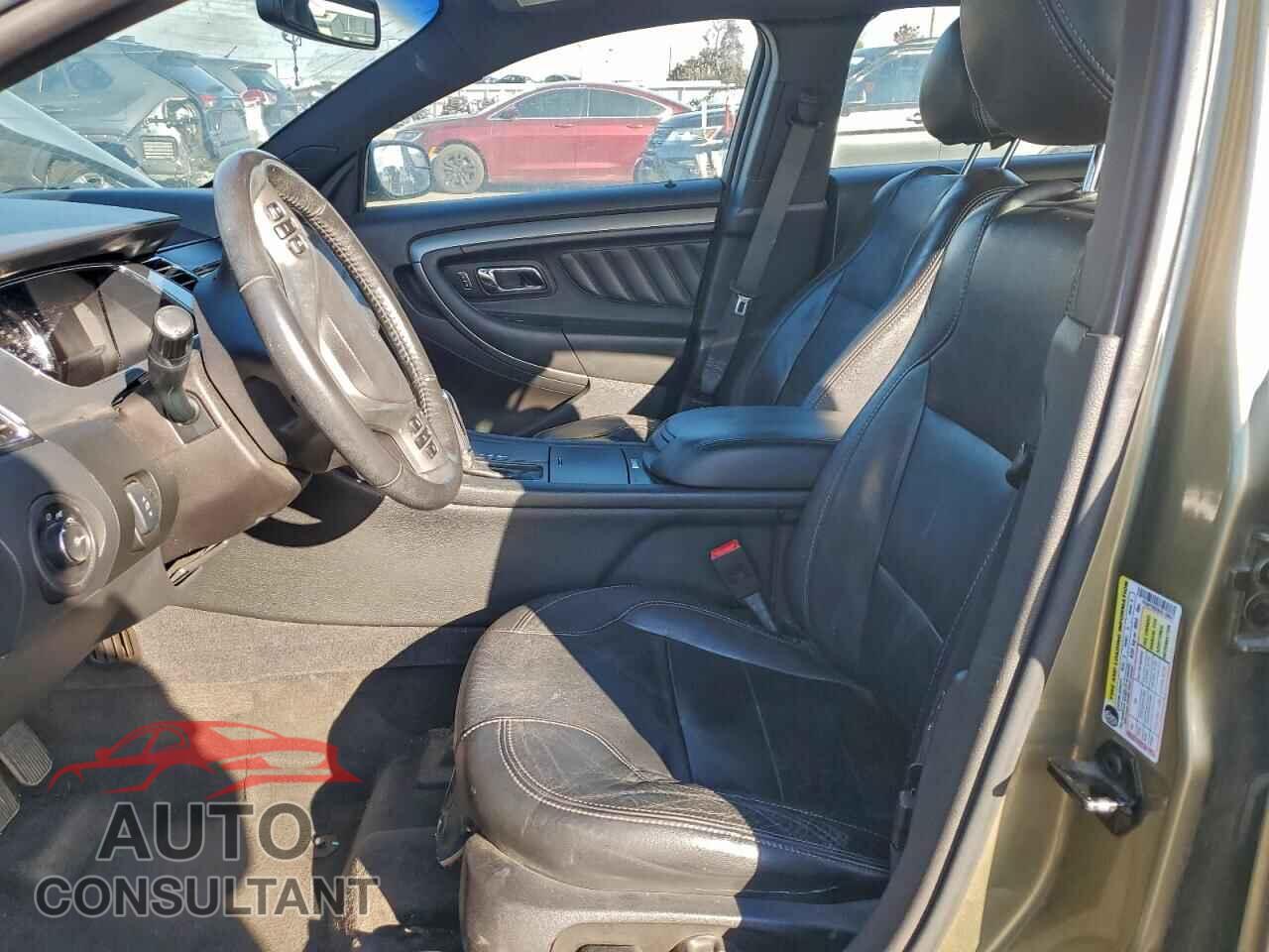 FORD TAURUS 2013 - 1FAHP2E82DG118837