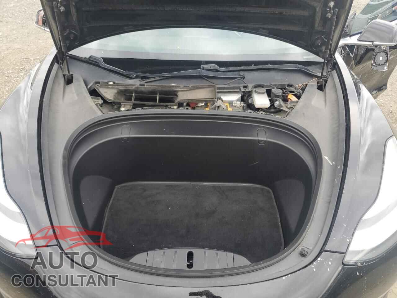 TESLA MODEL 3 2017 - 5YJ3E1EA4HF001610