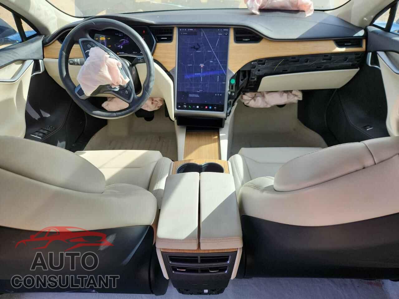 TESLA MODEL S 2018 - 5YJSA1E24JF277176