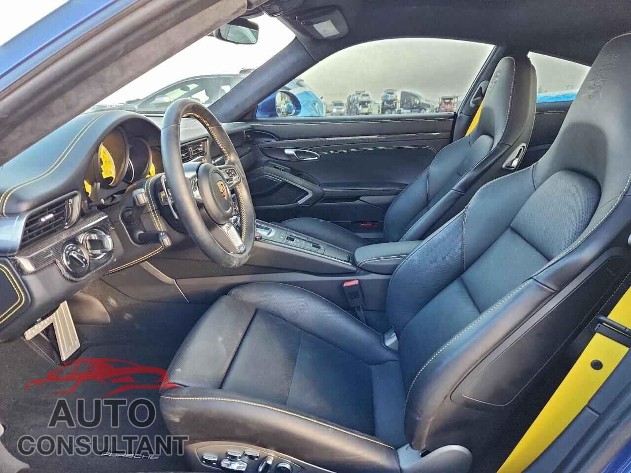 PORSCHE 911 2018 - WP0AD2A91JS156295
